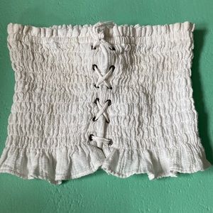 American Eagle White Notched Top S